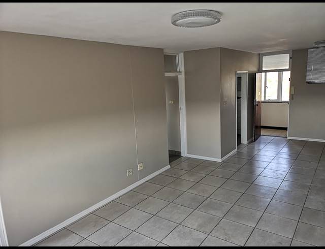 1 BEDROOM APARTMENT TO LET IN SCOTTSVILLE
